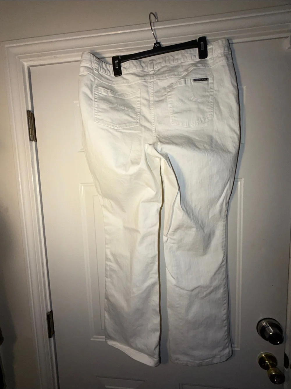 Michael Kors White Denim Jeans with Branded Back Pocket. Sz 16w